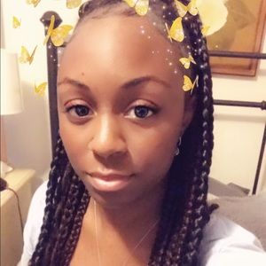 Meet your Posher, Priscilla